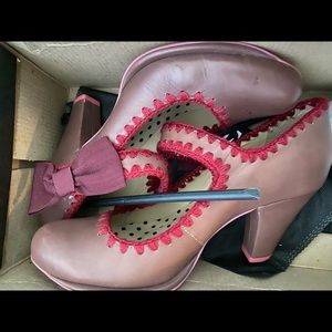 Anthropologie Mary Janes Bow 36.5 / 37 Euro